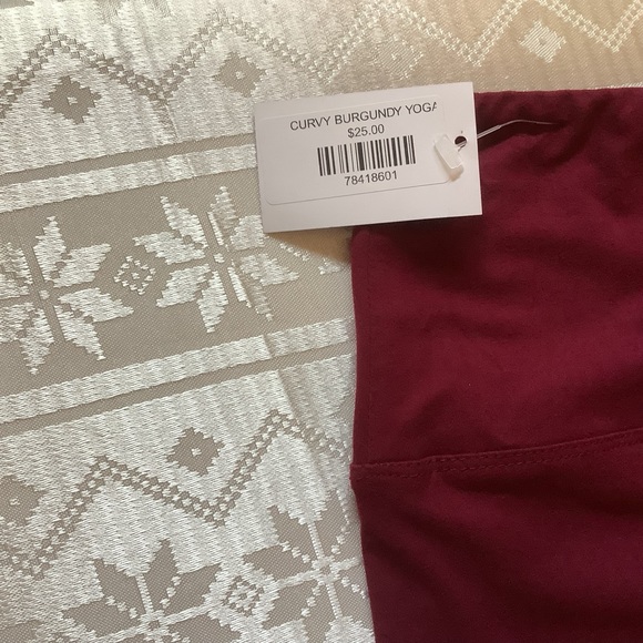 Leggings Women’s Plus Curvy Yoga Waistband Burgundy - Picture 4 of 4
